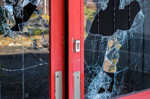 Critical incident broken window